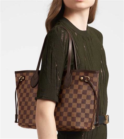 portabiti borsone louis vuitton cerniera|louis vuitton online shopping.